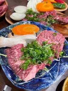 焼肉・ホルモン・鮮魚・酒菜 望屋