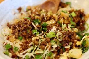 鉄板居酒屋 若丸
