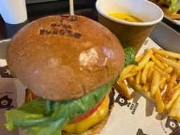 BOX BURGER 宮城野本店
