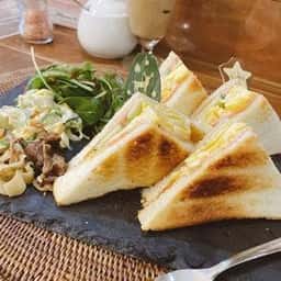 Flora Cafe