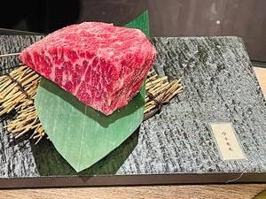 炭焼喰人 本店
