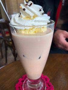 コーヒーハウスくれよん