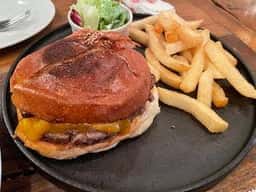 Burger Mania 広尾