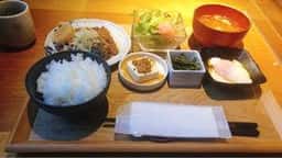 小料理はなれ