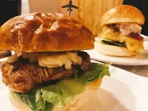 ダグズ・バーガー名古屋店