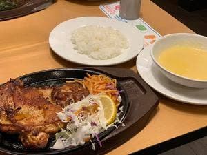 ガスト 世田谷給田店