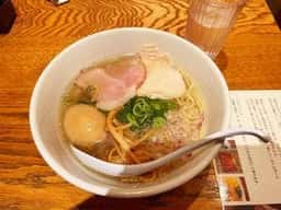 貝だしらぁ麺と鶏白湯らぁ麺 ふじを