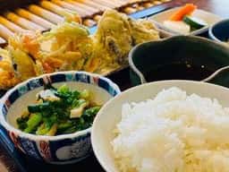 いしり亭