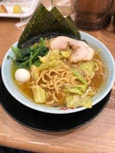 横浜家系ラーメン 町田商店 鶴ヶ島店
