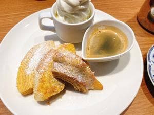 カフェ青山 岡山本店