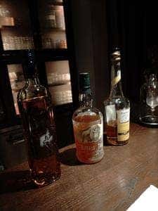 LOW-NON-BAR 神田万世橋店