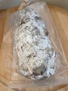 SCENT OF BREAD