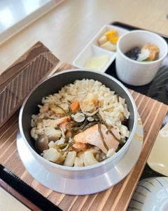 海辺のカフェ 日だまり