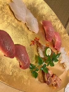 鮨 井上