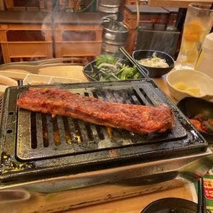 焼肉ホルモン おいで屋 歌舞伎町博ビル店