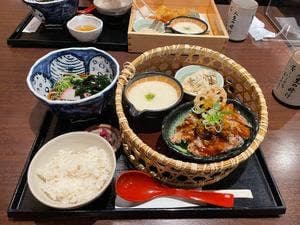 ご飯ととろろ とろ麦 大宮マルイ店