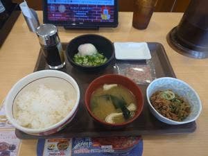 すき家 岡山新保店
