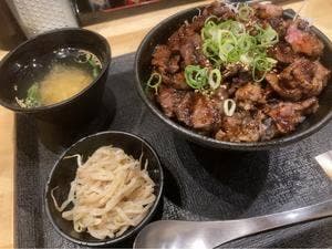 肉丼専門店 尼崎肉劇場