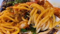 トラットリア コラーレ