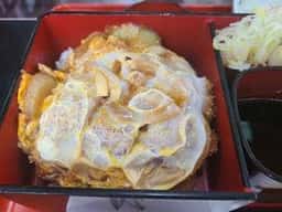 栄亀庵