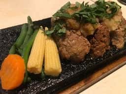 溶岩焼肉ダイニング bonbori 新宿店