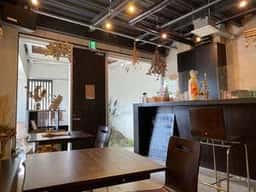 B-LUCK CAFE