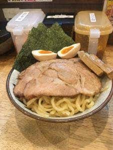 山勝軒