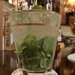 Gillie's BAR