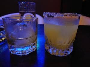 Dining Bar BATTERY