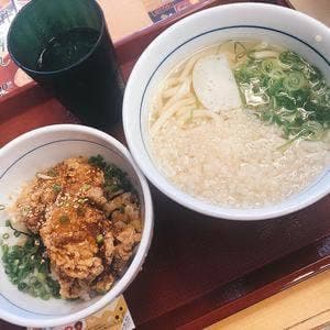 なか卯 潮見店
