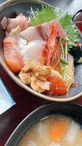 レストラン 三紀