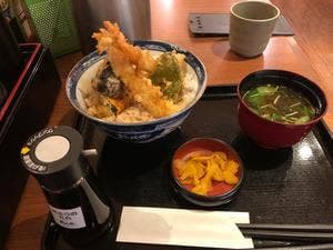 丼丼亭 名古屋セントラルパーク店