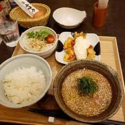 有楽町うまやの楽屋