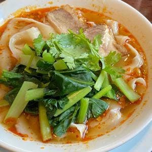 中華バル 津門菜館 三軒茶屋本店