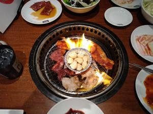 牛角 初生店