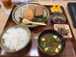 ひげでん 本店