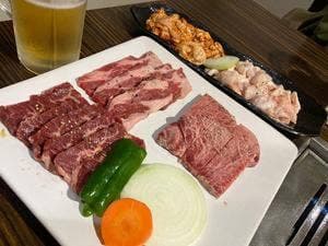 喫茶&焼肉 さるるん