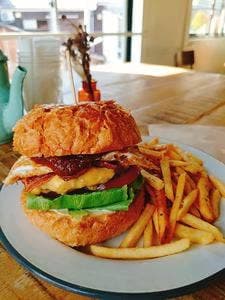 レザートランプキッチン