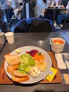 THE CITY BAKERY 茶屋町あるこ