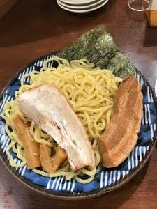 東京豚骨拉麵しゃかりき