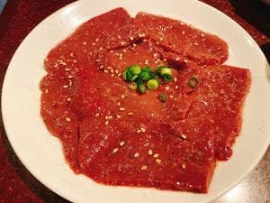 炭火焼肉 凱旋門