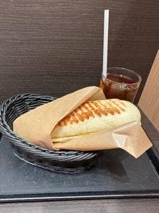 BECK'S STATION LOUNGE 東中野店