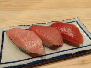 本鮪と酒と肴 さかなびいき