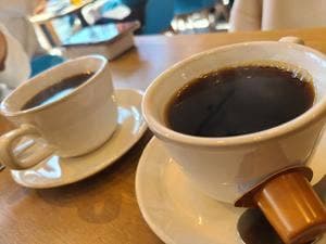 天然酵母の食パン専門店 つばめパン&Milk