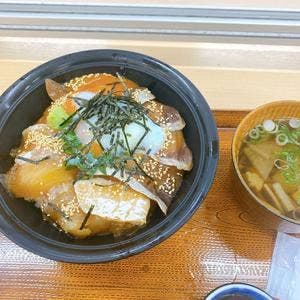 和ダイニング りんどう