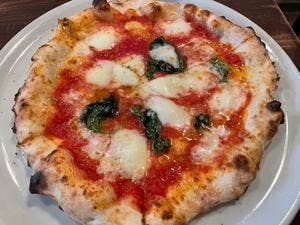 Pizzeria GINA