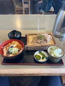 手打ち信州そば いいだや