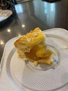 手作りアップルパイ専門店 クヴェレ 伽羅苑