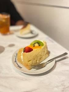 Pelican moon caffe 霞が関コモンゲート店