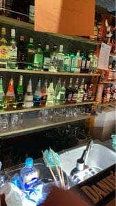 Y'z BAR
